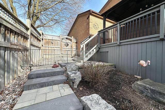 383 Ellesmere Crt S, House detached with 4 bedrooms, 4 bathrooms and 6 parking in Oshawa ON | Image 32