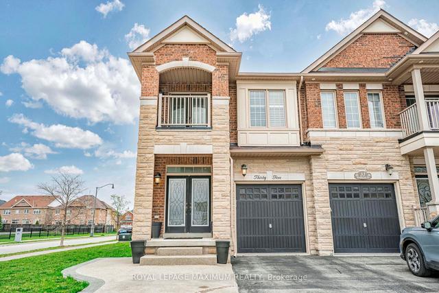 35 Needletree Dr, House semidetached with 3 bedrooms, 4 bathrooms and 4 parking in Brampton ON | Image 1