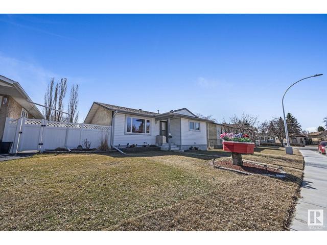 16911 101 St Nw, House detached with 3 bedrooms, 2 bathrooms and null parking in Edmonton AB | Image 2