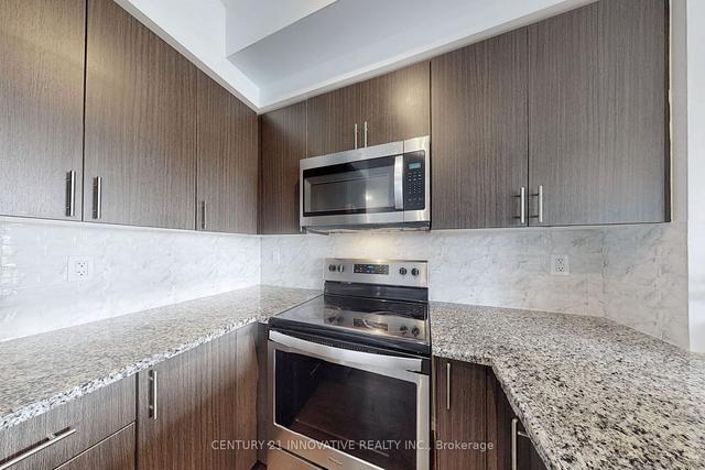 369 - 515 Kingbird Grve, Townhouse with 2 bedrooms, 3 bathrooms and 1 parking in Toronto ON | Image 3