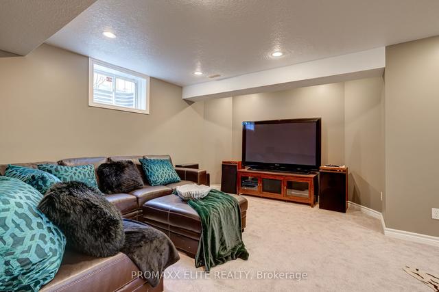 28 Wilton Rd, House detached with 3 bedrooms, 4 bathrooms and 4 parking in Guelph ON | Image 27