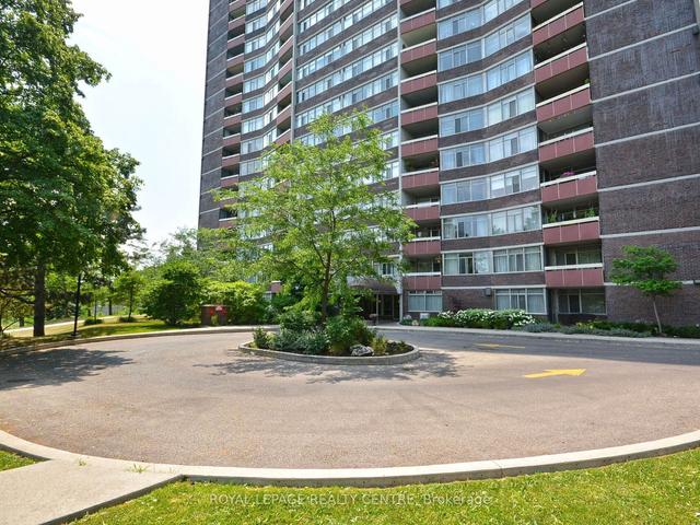 2504 - 3100 Kirwin Ave, Condo with 2 bedrooms, 2 bathrooms and 2 parking in Mississauga ON | Image 12