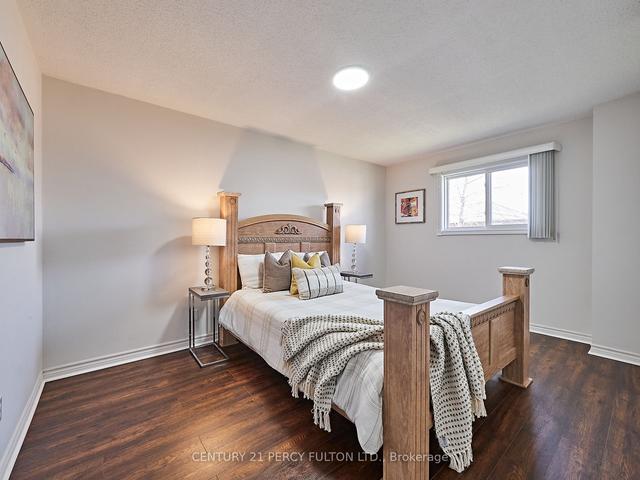12 Keeble Cres, House detached with 3 bedrooms, 3 bathrooms and 6 parking in Ajax ON | Image 21