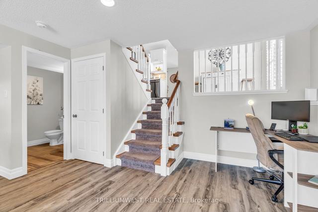 121 Walsh Cres, House semidetached with 2 bedrooms, 2 bathrooms and 3 parking in Stratford ON | Image 29