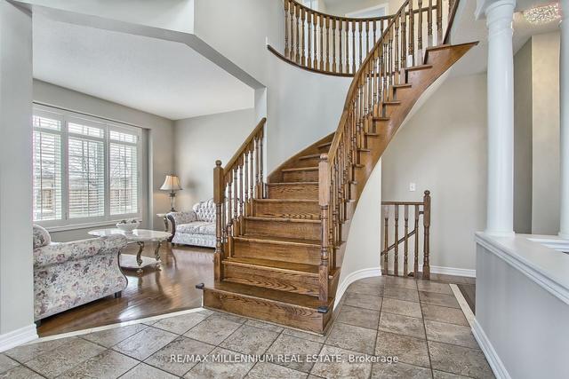 66 Wild Indigo Cres, House detached with 4 bedrooms, 4 bathrooms and 6 parking in Brampton ON | Image 34