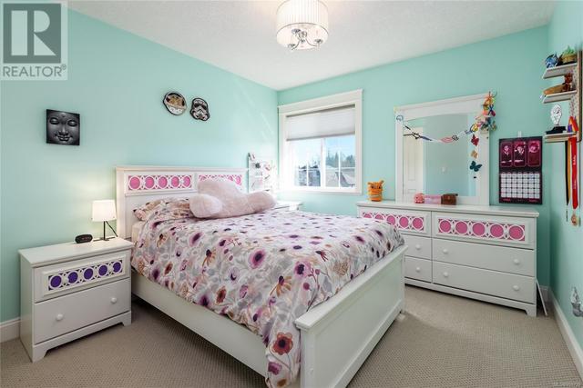 2nd Bedroom fit for a princess | Image 28