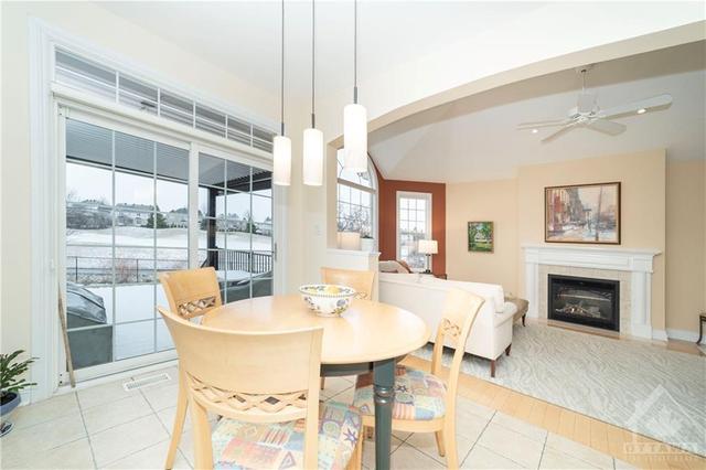 30 Silverthorn Court, House detached with 3 bedrooms, 3 bathrooms and 6 parking in Ottawa ON | Image 20