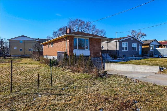 31 Kent Street, House detached with 4 bedrooms, 2 bathrooms and 3 parking in St. Catharines ON | Image 30