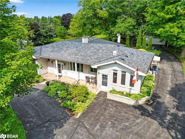 16686 Highway 2 Road, House detached with 6 bedrooms, 3 bathrooms and 14 parking in Quinte West ON | Image 1