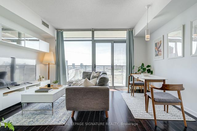 1706 - 105 The Queensway Ave, Condo with 1 bedrooms, 1 bathrooms and 1 parking in Toronto ON | Image 1