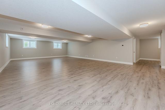 19 Owens Way, House detached with 2 bedrooms, 2 bathrooms and 4 parking in Guelph ON | Image 10