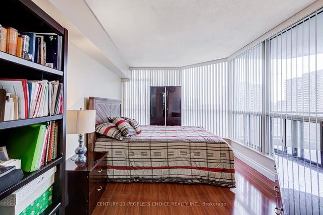 1404 - 1 Rowntree Rd, Condo with 2 bedrooms, 2 bathrooms and 1 parking in Toronto ON | Image 11