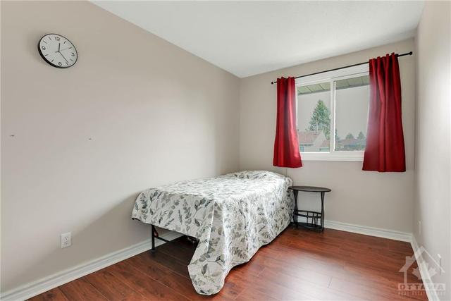 1943 Greenway Park Lane, Townhouse with 3 bedrooms, 2 bathrooms and 2 parking in Ottawa ON | Image 24