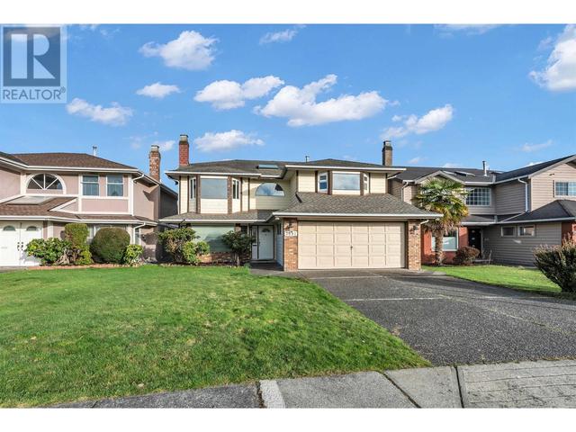 3891 Scotsdale Place, House detached with 6 bedrooms, 3 bathrooms and 6 parking in Richmond BC | Image 1