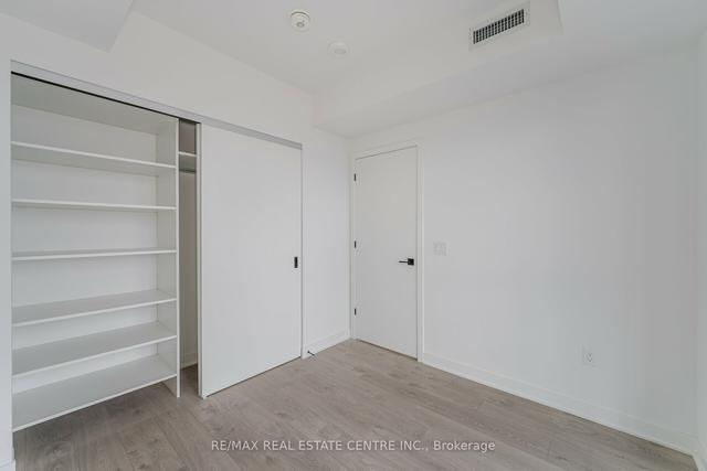 2606 - 36 Zorra St, Condo with 1 bedrooms, 1 bathrooms and 1 parking in Toronto ON | Image 14