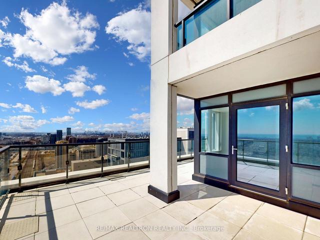 3808 - 7 Mabelle Ave, Condo with 2 bedrooms, 3 bathrooms and 1 parking in Toronto ON | Image 29