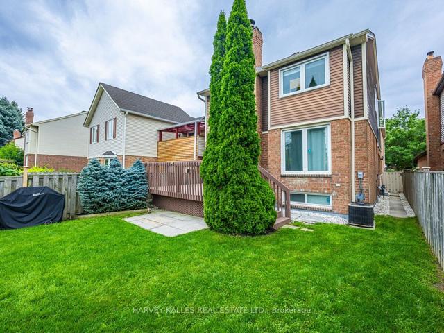 31 River Grove Dr, House detached with 4 bedrooms, 4 bathrooms and 4 parking in Toronto ON | Image 25
