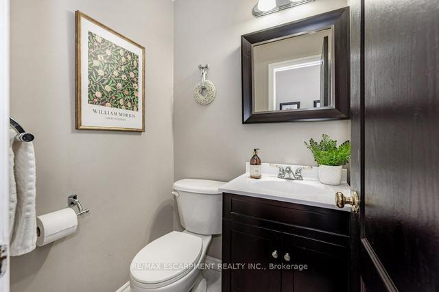 8 - 2260 Upper Middle Rd, Townhouse with 3 bedrooms, 4 bathrooms and 2 parking in Burlington ON | Image 23