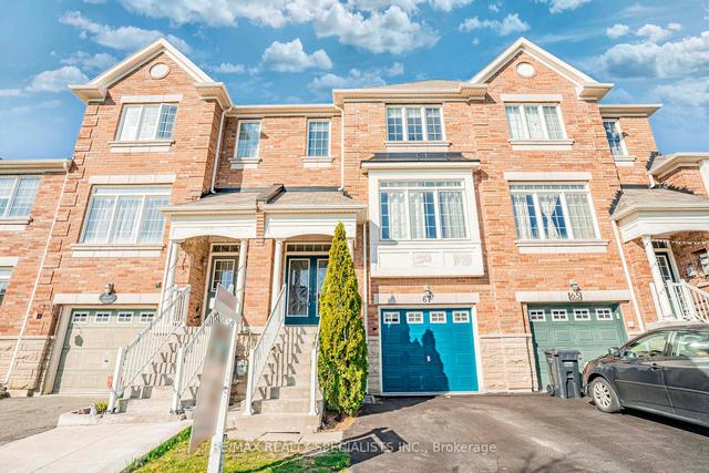 67 Lorenzo Circ, House attached with 3 bedrooms, 4 bathrooms and 2 parking in Brampton ON | Image 1
