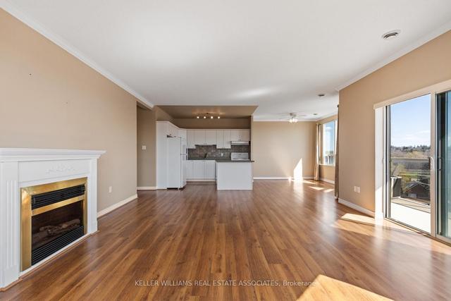 512 - 60 Wyndham St S, Condo with 2 bedrooms, 2 bathrooms and 1 parking in Guelph ON | Image 3