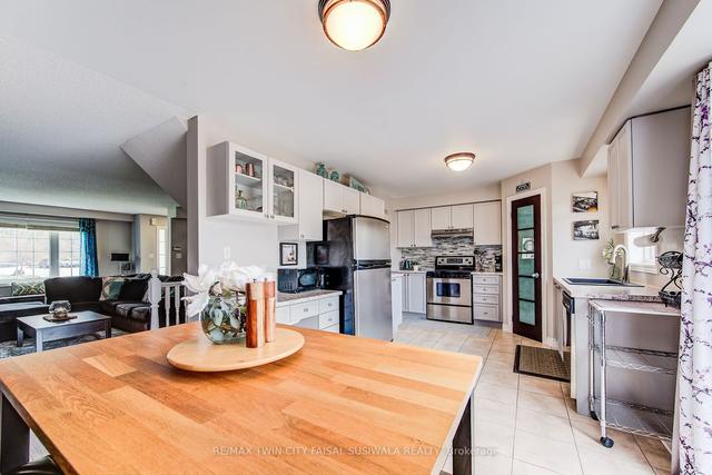 9 - 250 Ainslie St S, Townhouse with 3 bedrooms, 3 bathrooms and 4 parking in Cambridge ON | Image 6