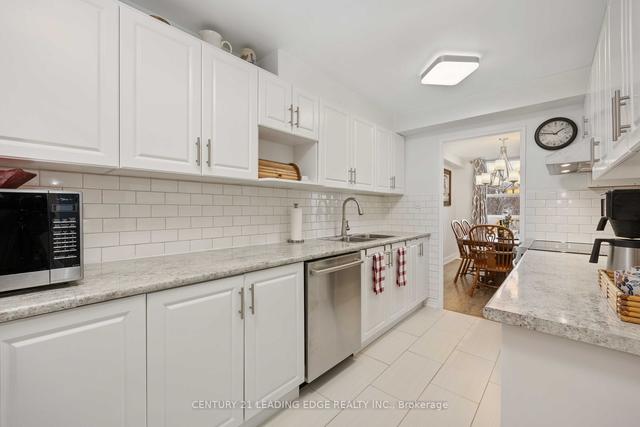 202 - 20 Gilder Dr, Condo with 3 bedrooms, 2 bathrooms and 1 parking in Toronto ON | Image 11