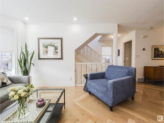 35 - 1237 Carter Crest Rd Nw, House attached with 3 bedrooms, 2 bathrooms and null parking in Edmonton AB | Image 9