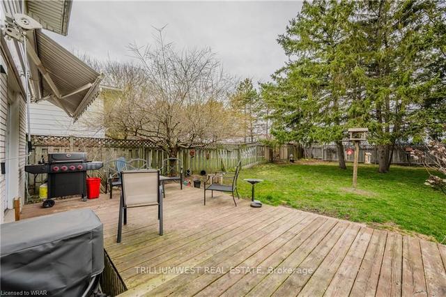 97 Applewood Cres, House detached with 3 bedrooms, 1 bathrooms and 5 parking in Guelph ON | Image 21