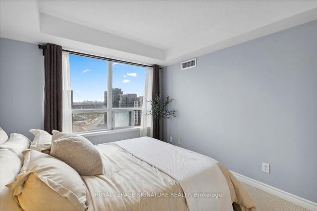 2106 - 5 Michael Power Pl, Condo with 1 bedrooms, 1 bathrooms and 1 parking in Toronto ON | Image 11