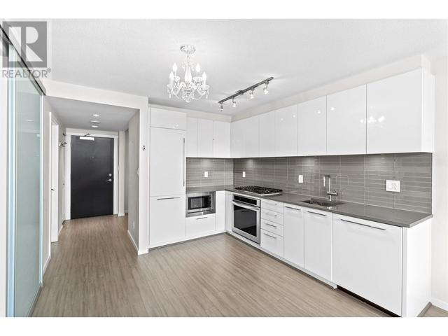 908 - 6658 Dow Avenue, Condo with 1 bedrooms, 1 bathrooms and 1 parking in Burnaby BC | Image 5