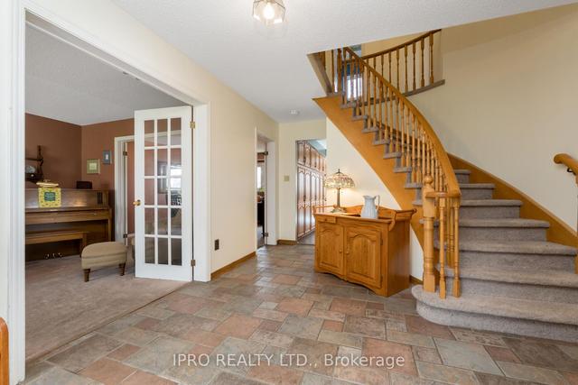14 Mintwood Crt, House detached with 4 bedrooms, 3 bathrooms and 6 parking in Brampton ON | Image 27