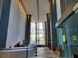 1103 - 1080 Bay St, Condo with 1 bedrooms, 1 bathrooms and 1 parking in Toronto ON | Image 3
