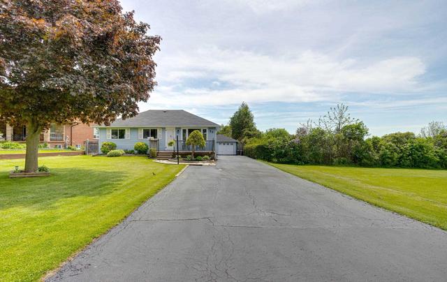 23 Bradley Blvd, House detached with 3 bedrooms, 1 bathrooms and 10 parking in Clarington ON | Image 1