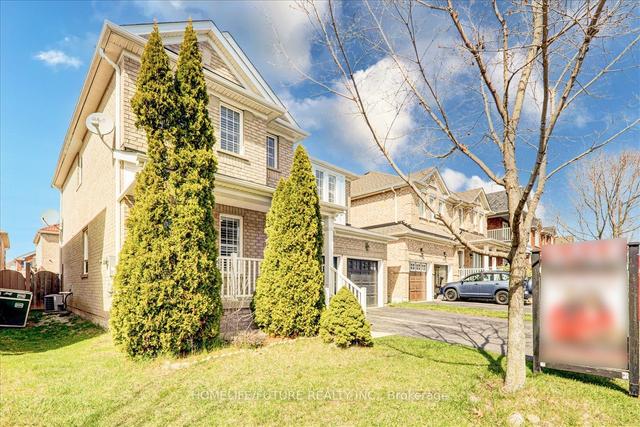 32 Taverner Cres, House detached with 4 bedrooms, 3 bathrooms and 4 parking in Ajax ON | Image 23