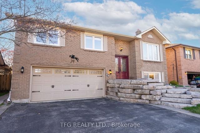 24 Centerfield Dr, House detached with 3 bedrooms, 4 bathrooms and 4 parking in Clarington ON | Image 1