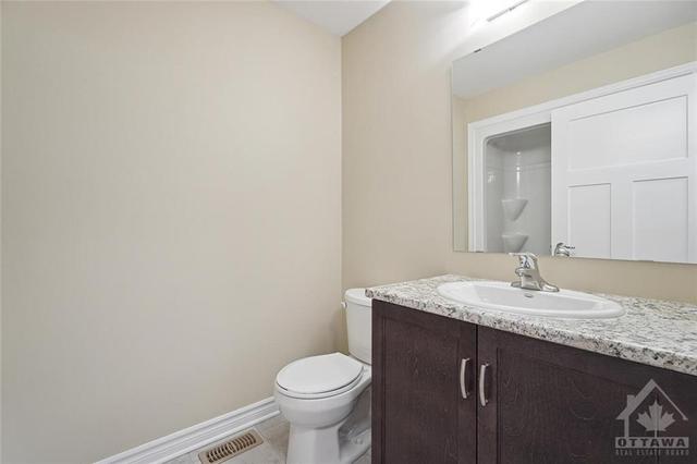 192 Seabert Drive, Townhouse with 2 bedrooms, 2 bathrooms and 2 parking in Arnprior ON | Image 17