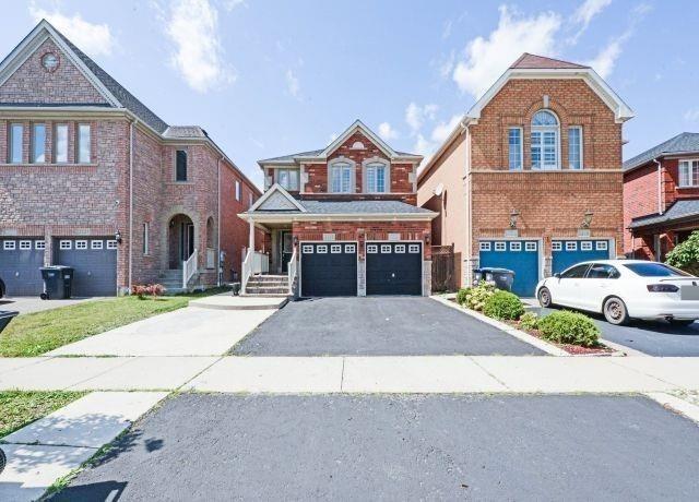 3223 Flagstone Dr, House detached with 4 bedrooms, 4 bathrooms and 4 parking in Mississauga ON | Image 1