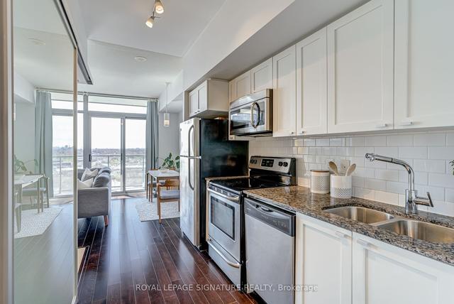 1706 - 105 The Queensway Ave, Condo with 1 bedrooms, 1 bathrooms and 1 parking in Toronto ON | Image 7