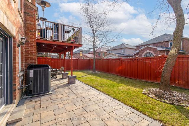6844 Golden Hills Way, House detached with 4 bedrooms, 5 bathrooms and 6 parking in Mississauga ON | Image 31