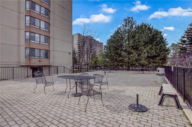 908 - 5 Lisa Drive, Condo with 3 bedrooms, 2 bathrooms and null parking in Brampton ON | Image 41