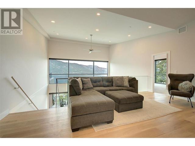 401 - 3475 Granite Close, Condo with 3 bedrooms, 3 bathrooms and 2 parking in Kelowna BC | Image 58