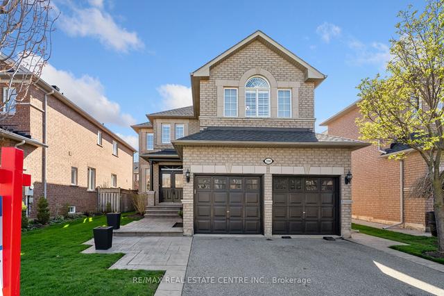 2080 Forestview Tr, House detached with 4 bedrooms, 3 bathrooms and 4 parking in Oakville ON | Image 12