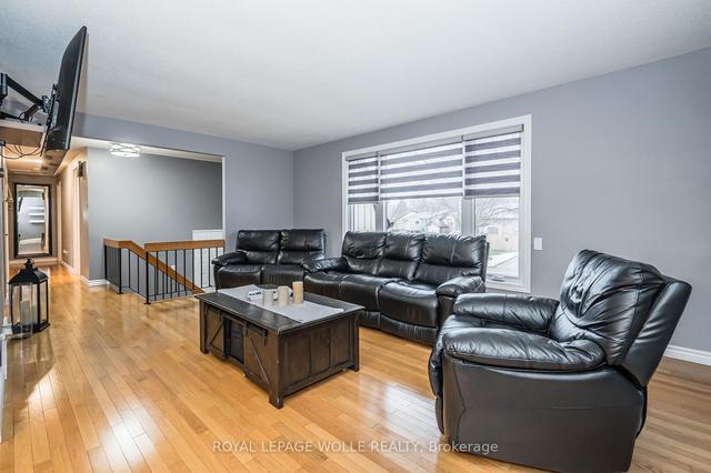 288 Salisbury Ave, House detached with 3 bedrooms, 3 bathrooms and 4 parking in Cambridge ON | Image 37