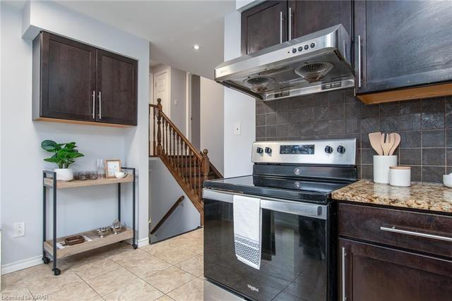 342 Wintergreen Drive, House detached with 4 bedrooms, 3 bathrooms and 3 parking in Waterloo ON | Image 14