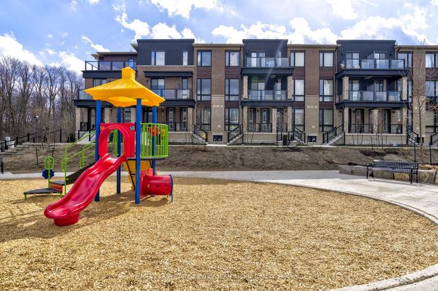 83 - 25 Knotsberry Circ, Townhouse with 2 bedrooms, 3 bathrooms and 2 parking in Brampton ON | Image 35