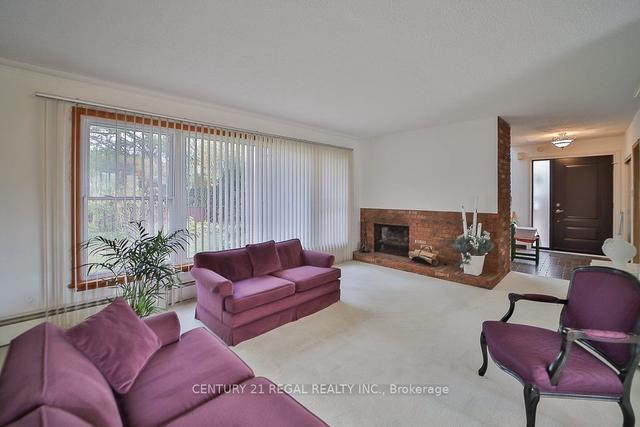 56 Somerdale Sq, House detached with 3 bedrooms, 3 bathrooms and 4 parking in Toronto ON | Image 21