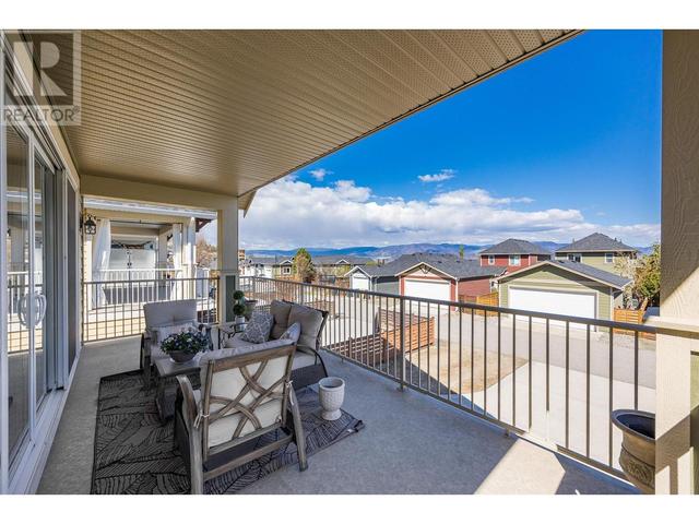 1274 Bergamot Avenue, House detached with 3 bedrooms, 2 bathrooms and 6 parking in Kelowna BC | Image 10