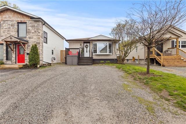 78 Melody Trail, House detached with 3 bedrooms, 2 bathrooms and 2 parking in St. Catharines ON | Image 12