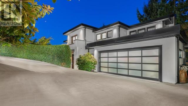 2650 Rosebery Avenue, House detached with 5 bedrooms, 6 bathrooms and 4 parking in West Vancouver BC | Image 32