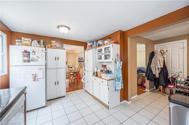 110 Cole Road, House detached with 3 bedrooms, 2 bathrooms and 3 parking in Guelph ON | Image 8